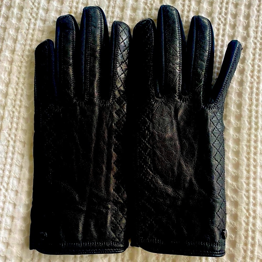 Armani exchange leather and nylon stretch gloves